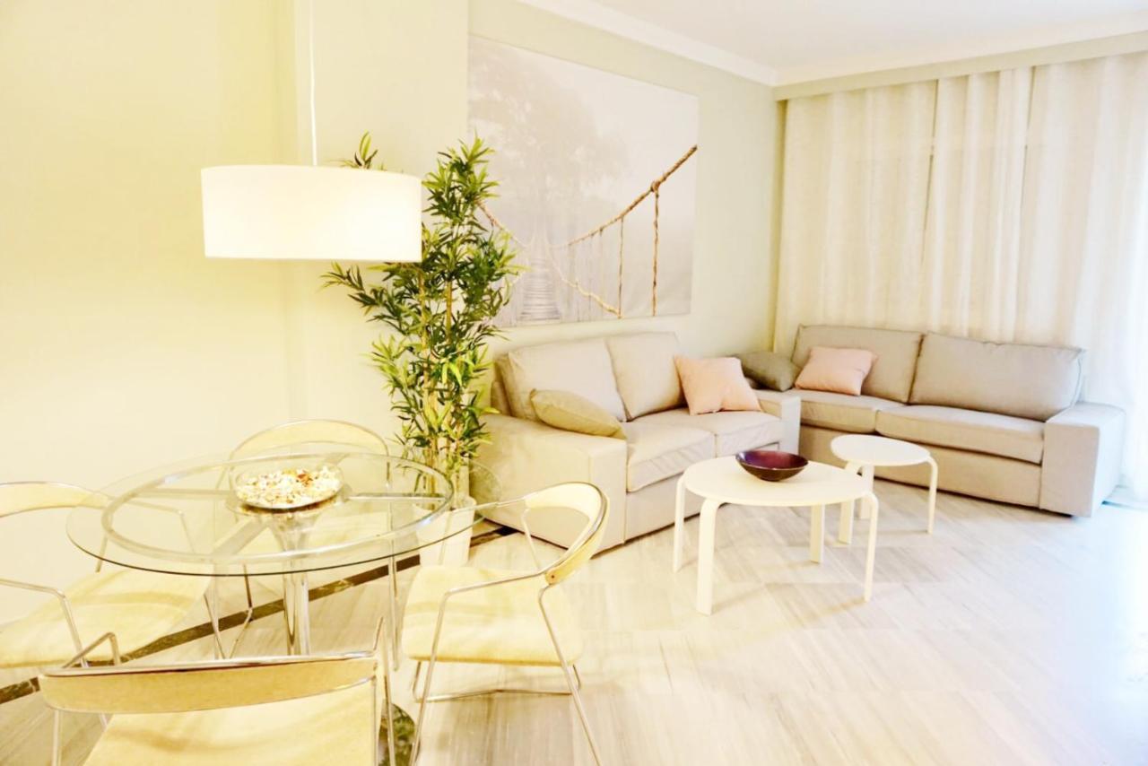 Apartamento Chez Elo's Marbella Milla de Oro. Jardin Privado Exterior foto